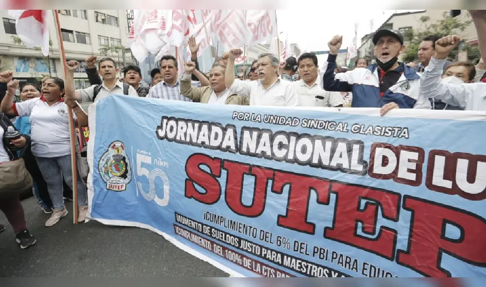 Se estima que el paro nacional será acatado en 19 regiones del país, por lo que se suspenderán las clases escolares en gran parte de los colegios. Foto: Antonio Melgarejo/La República Se estima que el paro nacional será acatado en 19 regiones del país, por lo que se suspenderán las clases escolares en gran parte de los colegios. Foto: Antonio Melgarejo/La República