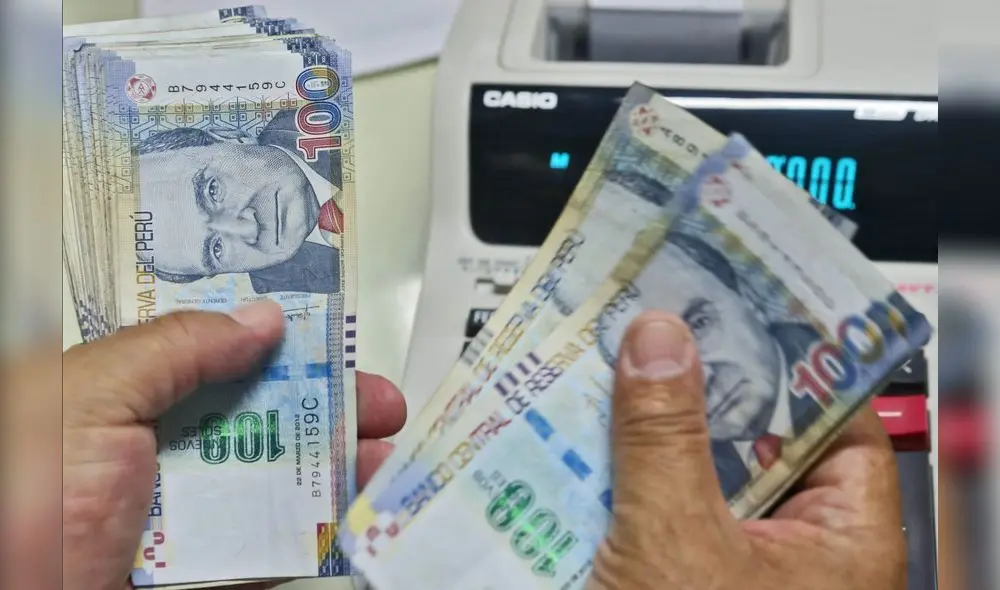 Quienes no se acojan a este beneficio recibirán "incentivos", señala la norma. Sin embargo, especialista advierte que esa declaración no es constitucional. Foto: Andina Quienes no se acojan a este beneficio recibirán "incentivos", señala la norma. Sin embargo, especialista advierte que esa declaración no es constitucional. Foto: Andina