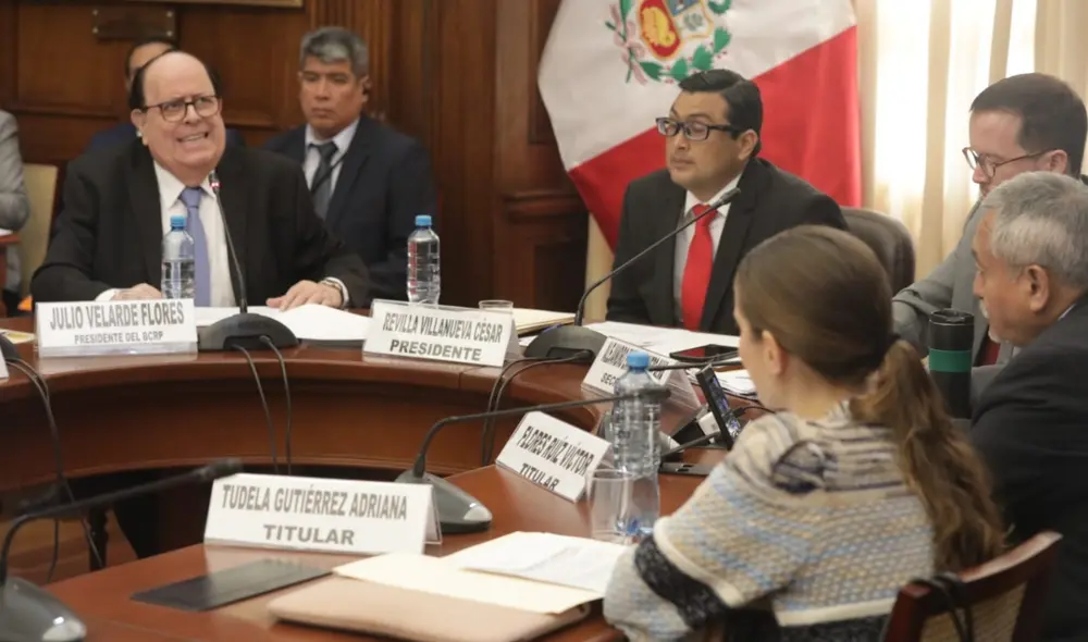 El presidente del BCR participó en la octava sesión de la Comisión de Economía del Congreso. Foto: Congreso