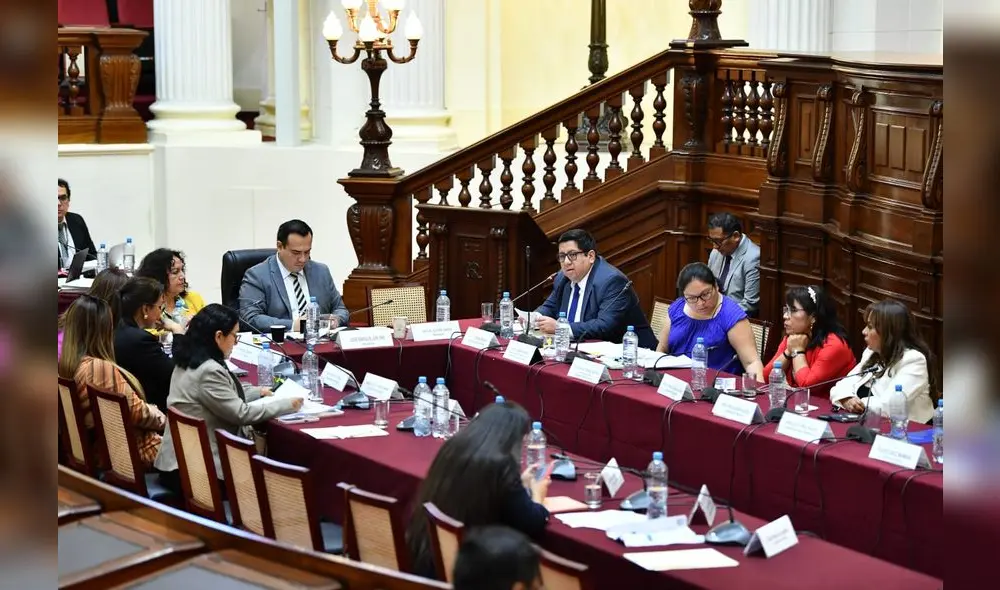 Congreso tiene hasta el 30 de noviembre para aprobar la ley de presupuesto público. Foto: MEF