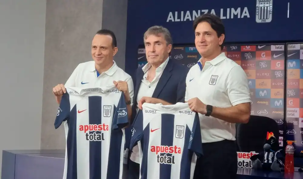 Alejandro Restrepo, Néstor Bonillo y Bruno Marioni inician una nueva etapa en Alianza Lima para este 2024. Foto: La República/Rosario Rojas Alejandro Restrepo, Néstor Bonillo y Bruno Marioni inician una nueva etapa en Alianza Lima para este 2024. Foto: La República/Rosario Rojas