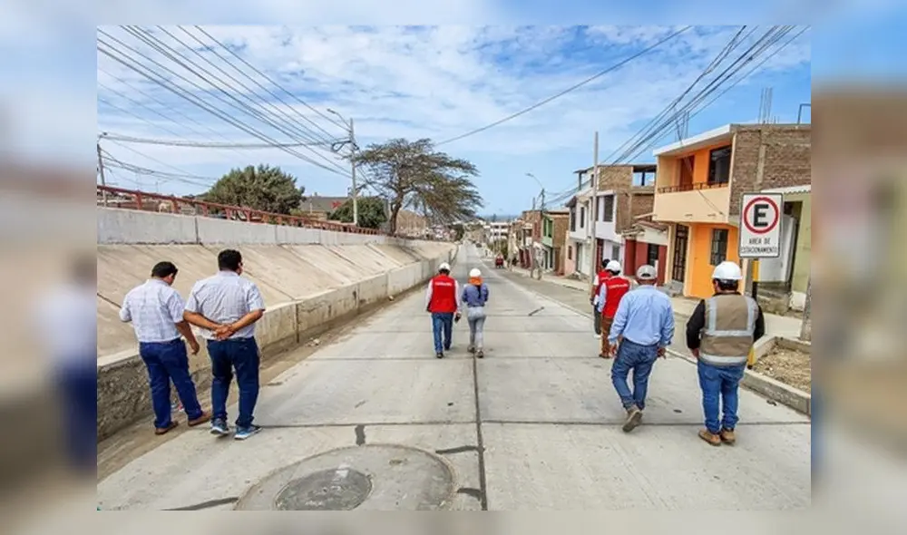 Equipo de control revisó los procesos de obra. Foto: Contraloría