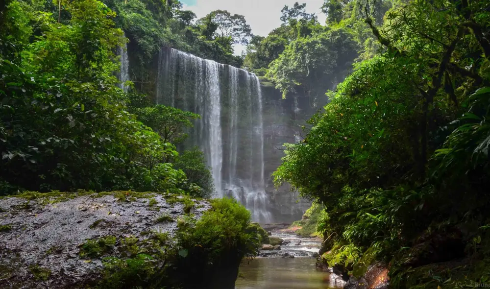 Las 'Cataratas del Niágara Peruano' tienen una altura de 61 metros. Foto: Andina Las 'Cataratas del Niágara Peruano' tienen una altura de 61 metros. Foto: Andina