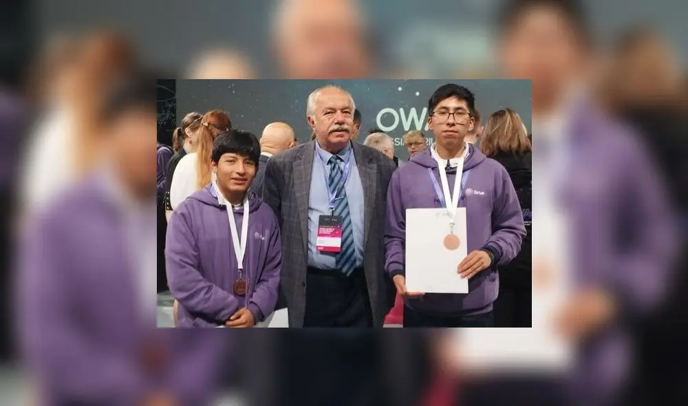 Josué Salinas Llana y Jhonwiller Gutierrez Sánchez representaron al Perú. Foto: Minedu