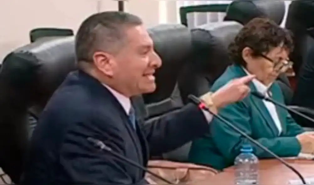 Luis Aragón se refirió también al abogado de Henry Shimabukuro como "delincuente". Foto: captura de ‘X’