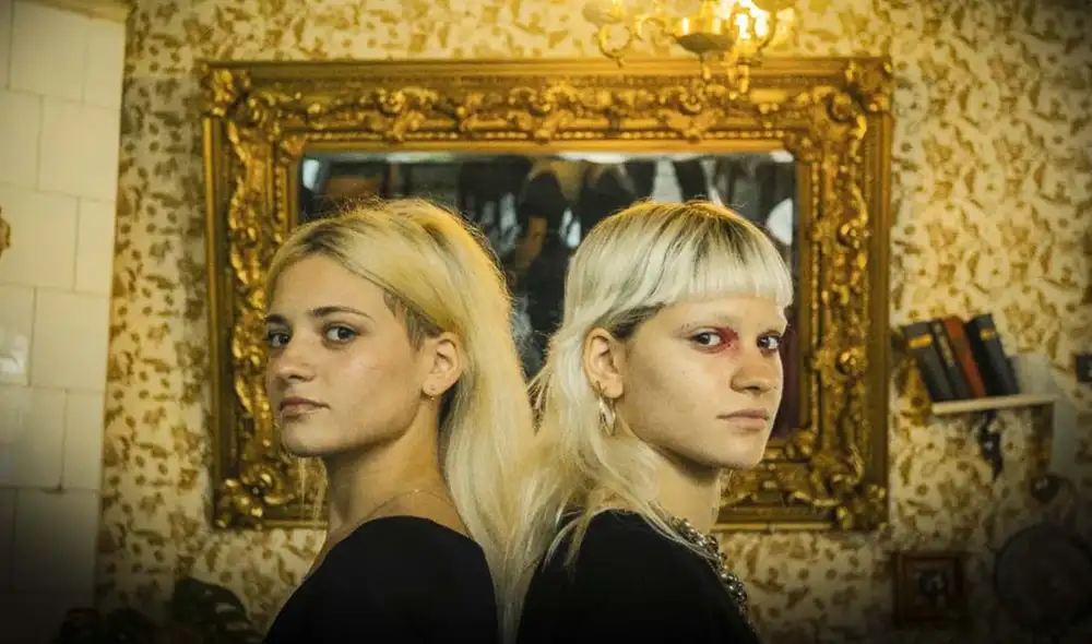 Ano Sartania y Tako Khvitia fueron vendidas cuando ambas nacieron y su madre se encontraba en estado de coma. Foto: @photomaxer/Instagram Ano Sartania y Tako Khvitia fueron vendidas cuando ambas nacieron y su madre se encontraba en estado de coma. Foto: @photomaxer/Instagram