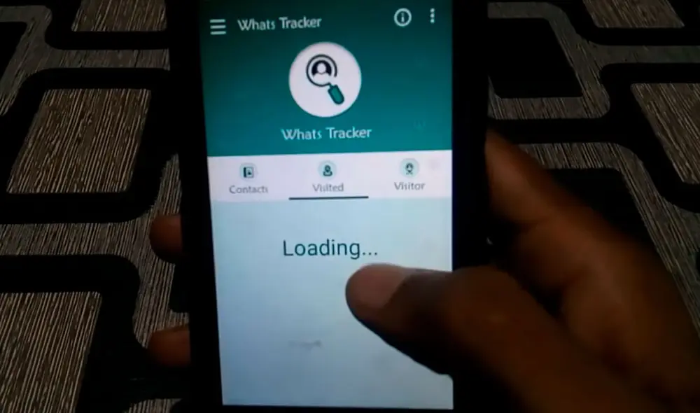 La app solo muestra contactos al azar de tu agenda. Foto: captura de YouTube/Tech Akmal