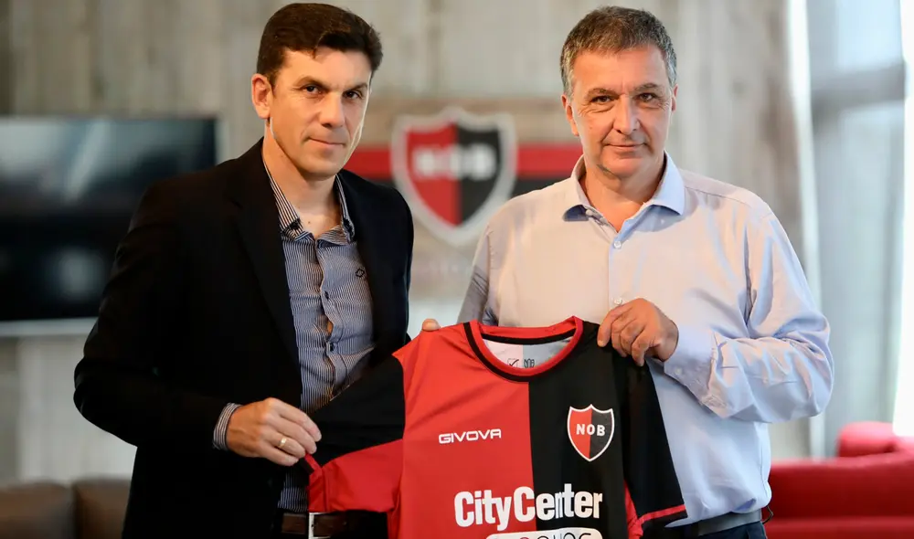 Mauricio Larriera tuvo un breve paso por Alianza Lima en el 2023. Foto: Newell's