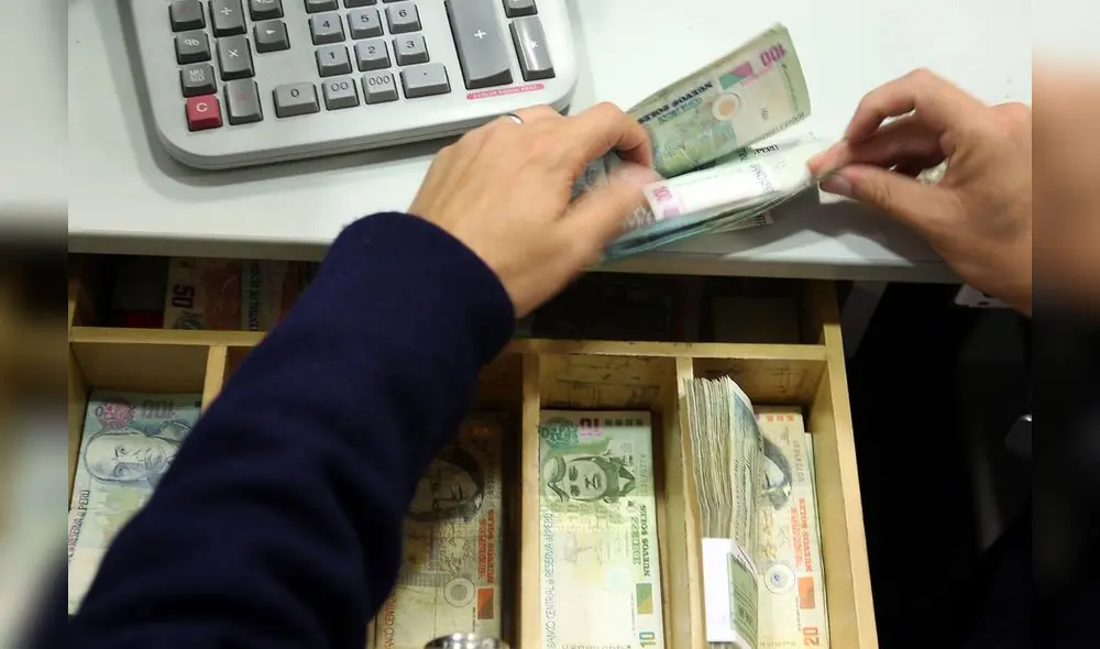 Masa salarial formal total aumentó 7,1% en octubre del 2023. Foto: Andina