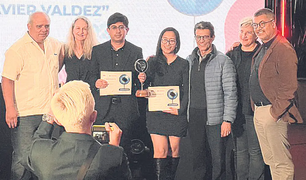 Mejor investigación. César Prado y Rosa Laura, de IDL-Reporteros, reconocidos en México. Foto: difusión