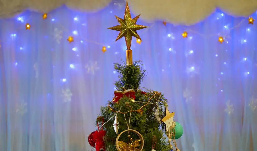Estrella de Navidad debe colocarse en una fecha especial, según la tradición. Foto: Canva