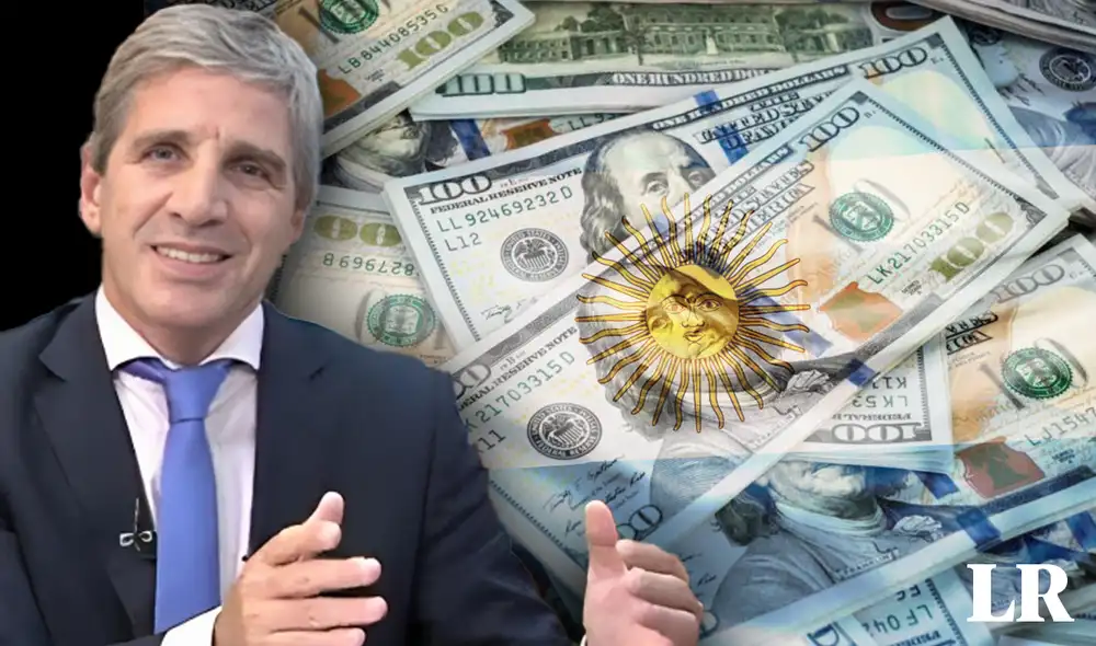 Economía confirmó una devaluación del peso que rondará el 100% a partir de este miércoles 13 de diciembre de 2023. Foto: composición de Fabrizio Oviedo/LR/EFE. Video: @Economia_Arg Economía confirmó una devaluación del peso que rondará el 100% a partir de este miércoles 13 de diciembre de 2023. Foto: composición de Fabrizio Oviedo/LR/EFE. Video: @Economia_Arg
