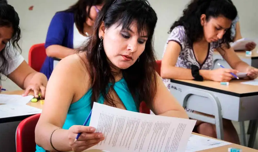 Varios profesores rindieron la Prueba Única Nacional del concurso de Ascenso Docente el domingo 3 de diciembre. Foto: Andina