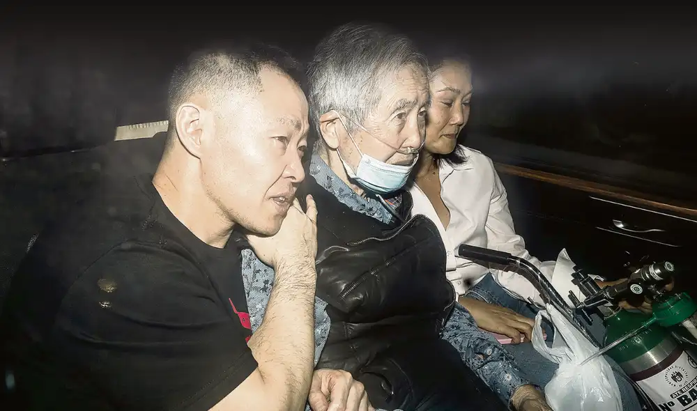 Cuestionado. Pese a sonrisas de Keiko y Kenji, especialistas advierten que indulto de Alberto Fujimori genera rechazo de un importante sector de la población. Foto: difusión Cuestionado. Pese a sonrisas de Keiko y Kenji, especialistas advierten que indulto de Alberto Fujimori genera rechazo de un importante sector de la población. Foto: difusión