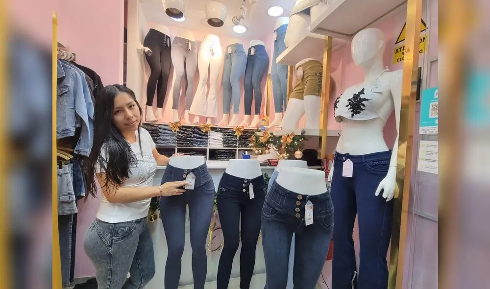 Gamarra remata prendas ante deterioro de las ventas. Foto: Rosa Quincho / URPI-LR