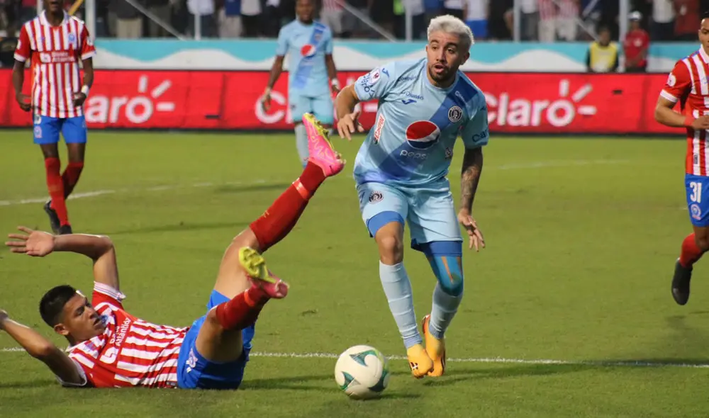 Motagua y Olimpia empataron sin goles en la primera final de la Liga Nacional de Honduras. Foto: Motagua Motagua y Olimpia empataron sin goles en la primera final de la Liga Nacional de Honduras. Foto: Motagua