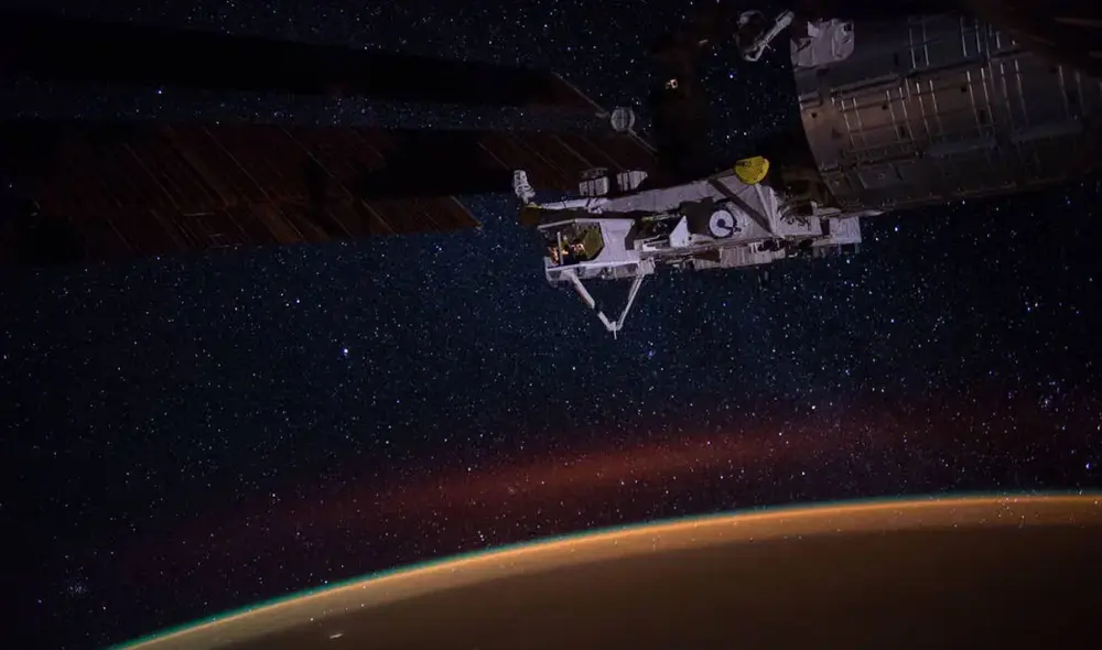 La frontera entre la Tierra y el espacio se llama línea de Kármán y es útil para fines aeroespaciales. Foto: NASA La frontera entre la Tierra y el espacio se llama línea de Kármán y es útil para fines aeroespaciales. Foto: NASA