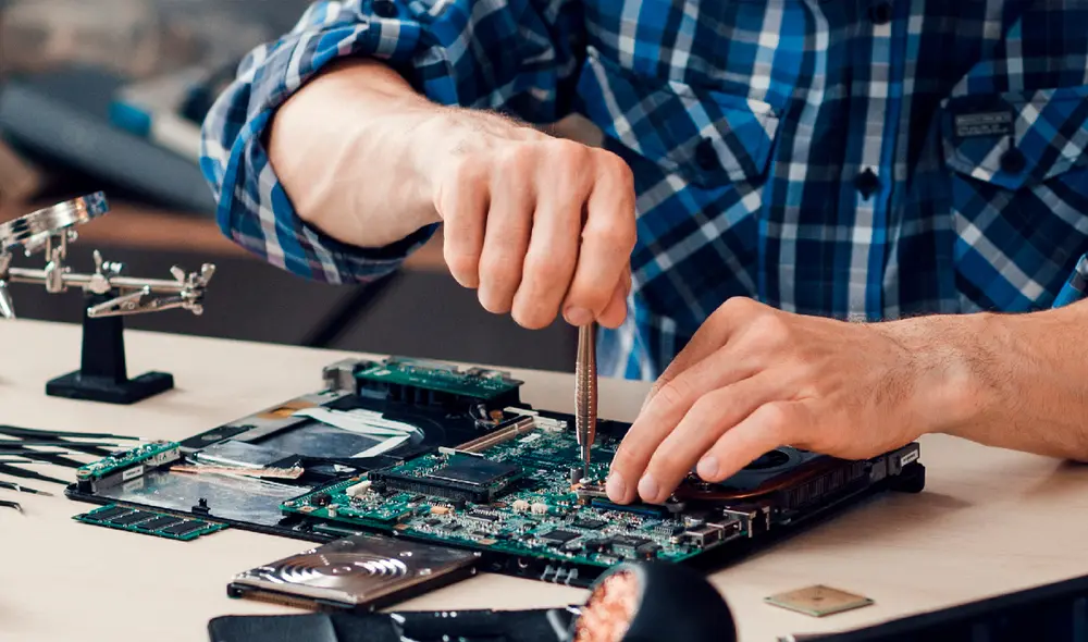 ¿Por qué debes darle mantenimiento a tu PC y cada cuánto tiempo se recomienda hacerlo? Foto: composición LR / TinkerLink ¿Por qué debes darle mantenimiento a tu PC y cada cuánto tiempo se recomienda hacerlo? Foto: composición LR / TinkerLink