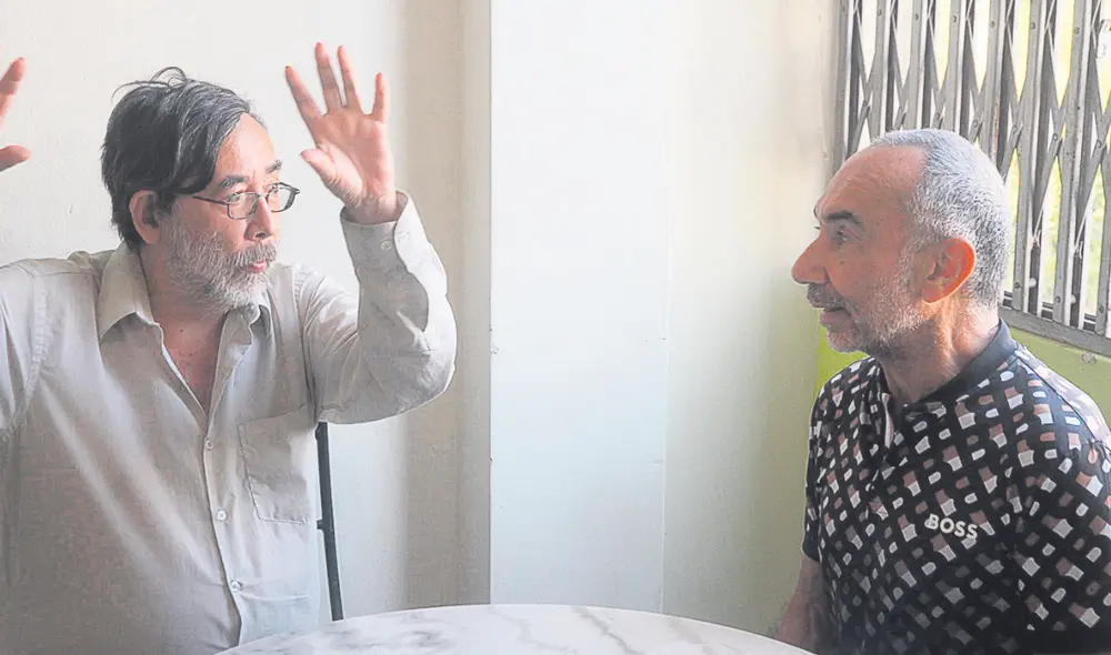 Viejos amigos. Gilles Mercier y Bruno Zeppilli retratados por Lucas Cornejo Pásara. Foto: difusión Viejos amigos. Gilles Mercier y Bruno Zeppilli retratados por Lucas Cornejo Pásara. Foto: difusión