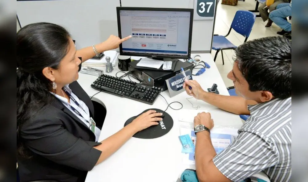 La nueva Unidad impositiva tributaria (UIT) pasó  de  S/4.950 a S/5.150 para el 2024. Foto: Andina