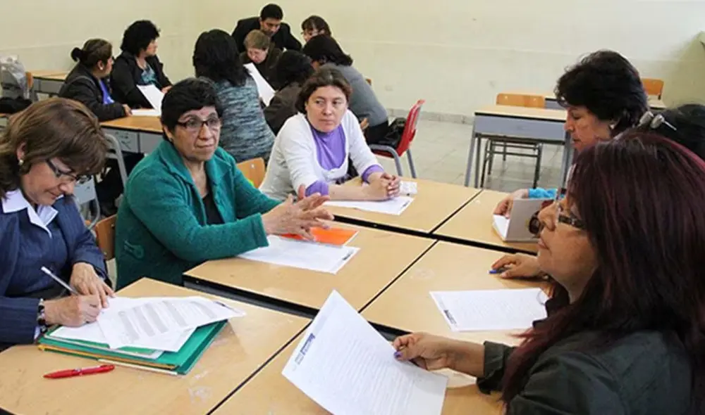 En esta nota, conoce toda la información sobre el Ascenso Docente. Foto: Andina En esta nota, conoce toda la información sobre el Ascenso Docente. Foto: Andina