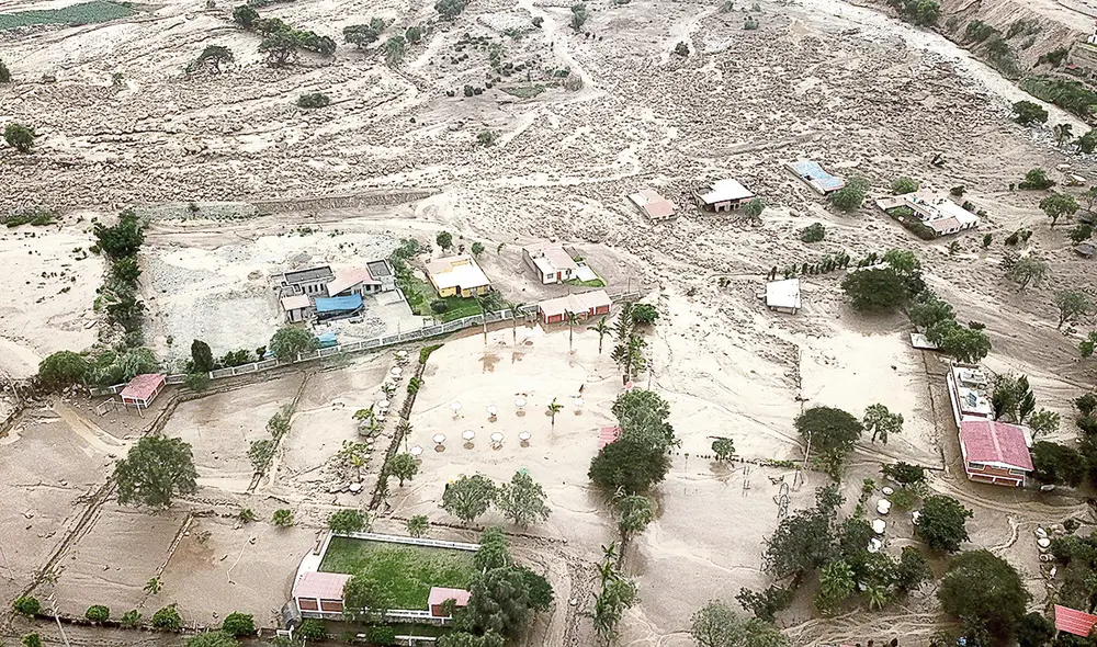 Zona arrasada. El desborde del río Chillón por las lluvias y el colapso de una laguna en las alturas de Canta provocaron un alud que arrasó cultivos en 2023. Foto: Gerardo Marín/La República