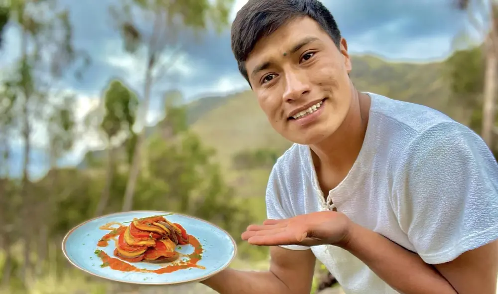 Con un ratatouille, una de los platos emblema de la cocina francesa.