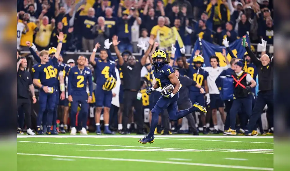 El choque entre Michigan vs. Washington se disputó en el NRG Stadium de Houston. Foto: Michigan