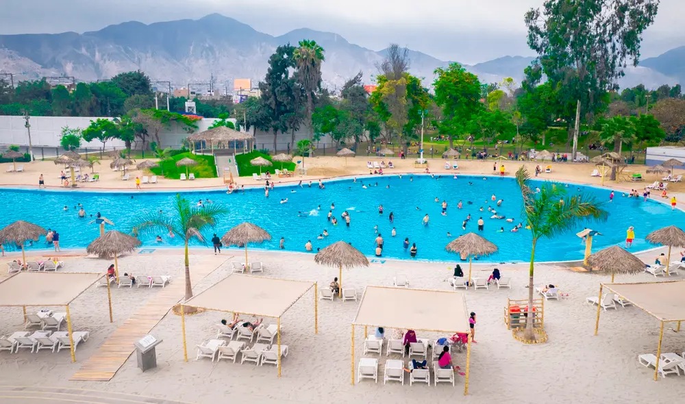 La playa artificial de San Juan de Lurigancho costó más de S/145.000. Foto: Facebook/Serpar