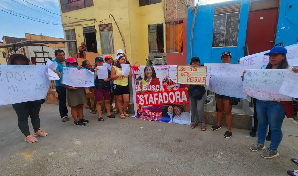 Estudiantes del instituto de belleza donde enseñaba están a punto de perder sus casas tras efectuar hipotecas. Foto: Mirian Torres/La República