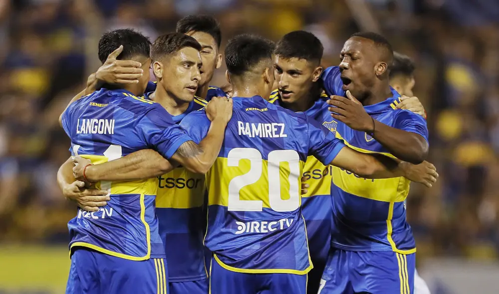 Luis Advíncula arrancó de titular en el partido amistoso del Xeneize. Foto: Boca Juniors