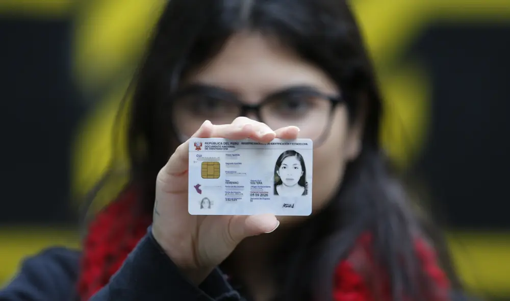 Según Reniec, el DNI contiene información como el estado civil, fecha de nacimiento y grupo sanguíneo. Según Reniec, el DNI contiene información como el estado civil, fecha de nacimiento y grupo sanguíneo.