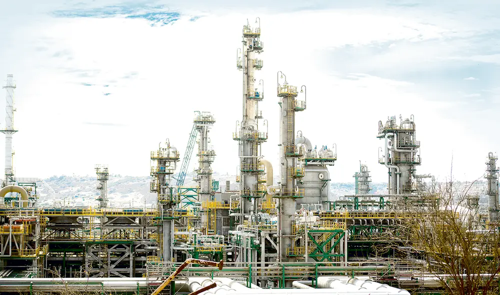 Estrategia integral. La Nueva Refinería de Talara es central en el EBITDA proyectado para este año. Ingresar al Lote X fortalecerá aún más a la petrolera. Foto: difusión
