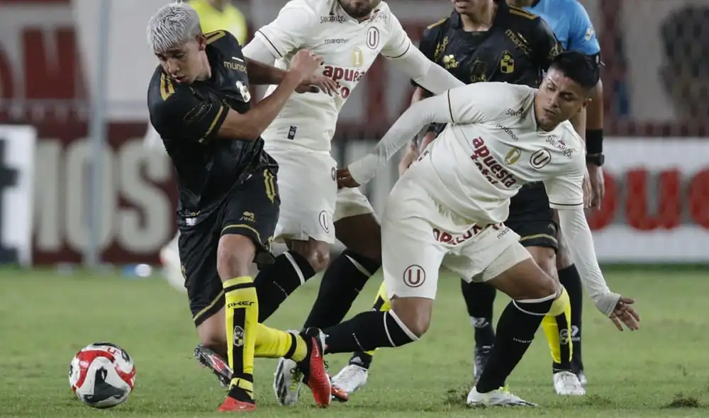 Jairo Concha firmó por 3 años con Universitario de Deportes. Foto: GLR/Luis Jiménez Jairo Concha firmó por 3 años con Universitario de Deportes. Foto: GLR/Luis Jiménez