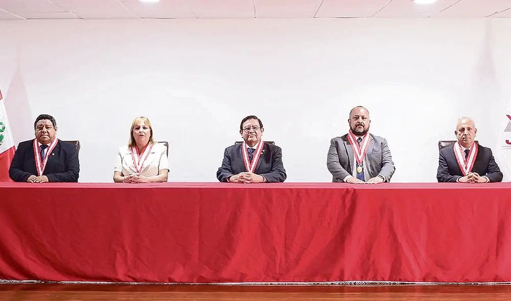 El dato. Desde el 2021, el Congreso de la República no le ha dado ninguna tregua al Jurado Nacional de Elecciones, institución que evitó un golpe electoral del fujimorismo y sus aliados. Foto: difusión