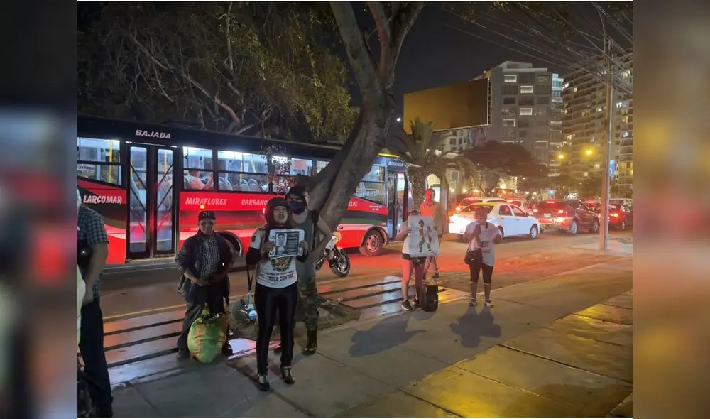 La Resistencia interviene muestra fotográfica