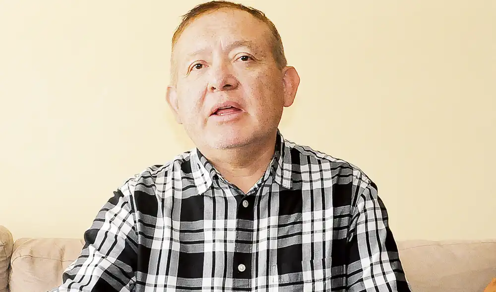 Análisis. Eland Vera, autor de varios ensayos sobre Puno, no ve principios en el régimen. Foto: Liubomir Fernández/La República Análisis. Eland Vera, autor de varios ensayos sobre Puno, no ve principios en el régimen. Foto: Liubomir Fernández/La República