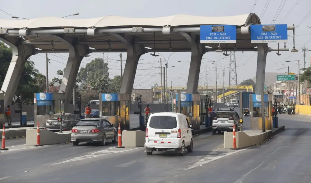 Ciudadanos deben acatar el cobro de peajes. Foto: La República Ciudadanos deben acatar el cobro de peajes. Foto: La República
