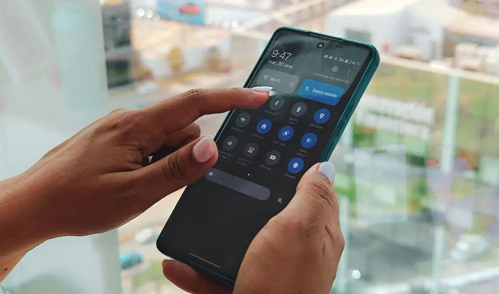 Desactiva funciones no esenciales y aumentarás la autonomía de tu equipo. Foto: Oppo