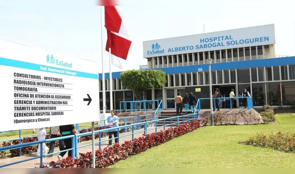 El joven fue internado en el hospital Sabogal, pero luego fue dado de alta para que reciba tratamiento externo. Foto: Andina