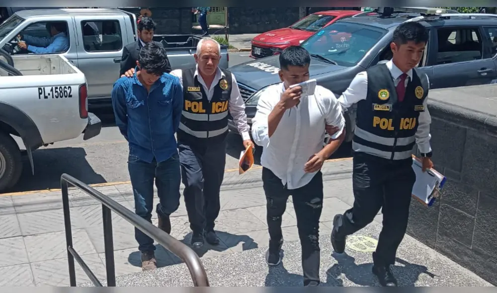 No quiso revelar quién le dio el dispositivo fraudulento. Foto: Leonela Aquino/La República