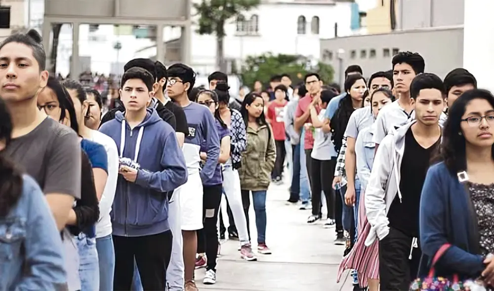 En la búsqueda. El salario requerido para los puestos junior es de S/1.886 a diciembre del 2023, mientras los semisenior y senior esperan ganar S/3.162. Foto: difusión En la búsqueda. El salario requerido para los puestos junior es de S/1.886 a diciembre del 2023, mientras los semisenior y senior esperan ganar S/3.162. Foto: difusión