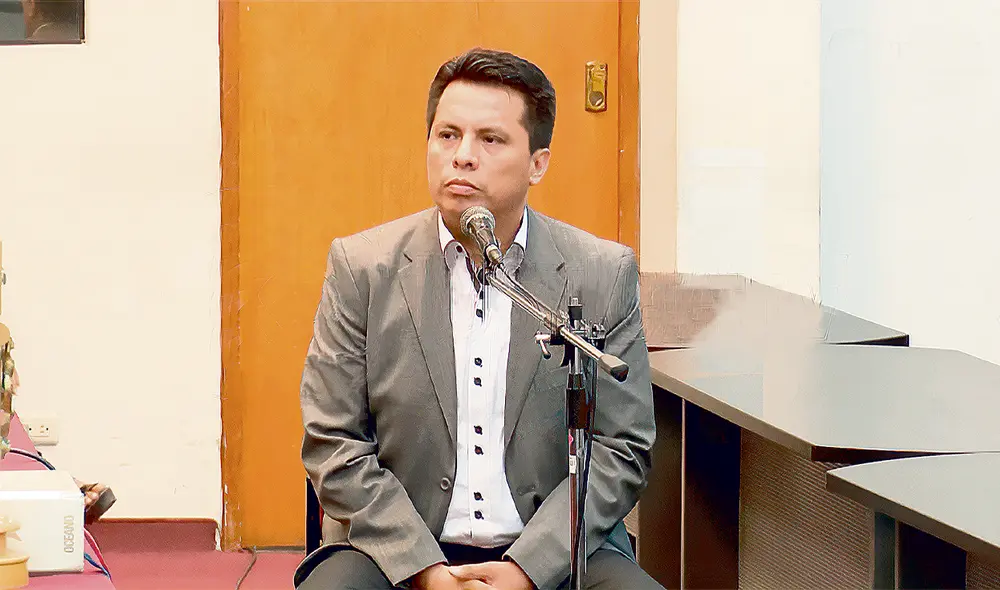 Señalado. Pese a que admitió pagar coimas a Gregorio Santos y haber estado preso, Luis Pasapera siguió haciendo lo mismo en el gobierno de Martín Vizcarra. Karelim López lo ha identificado en conversaciones con Zamir Villaverde. Foto: difusión