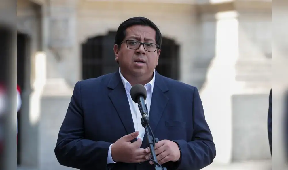 Contreras asegura que el PBI crecerá 3% este año. Foto: Andina