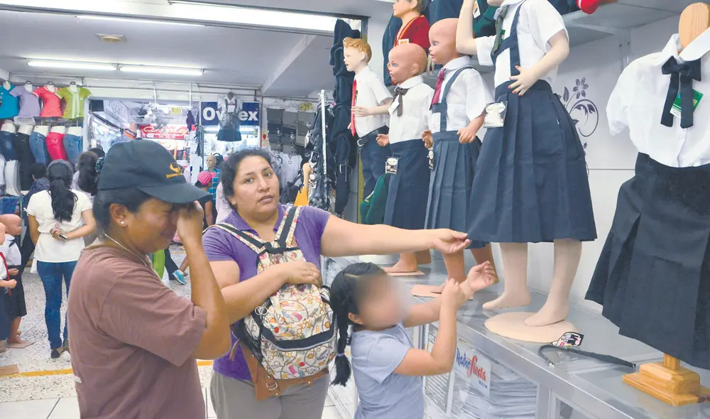 Apoyo a las familias. La compra de los kits escolares no solo beneficiaría a las mypes, sino también significaría un ahorro para los hogares vulnerables. Foto: difusión