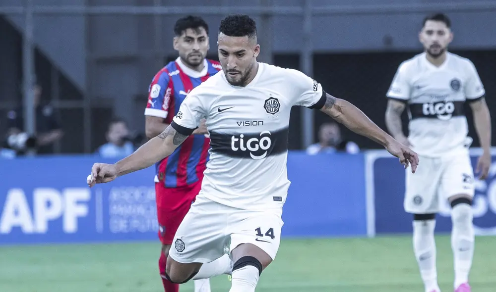 Olimpia vs. Cerro Porteño jugaron en el Defensores de Chaco. Foto: Olimpia