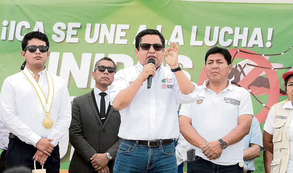 César Vásquez le habría reclamado a Heidy Juárez porque despidió a su esposa 3 meses después de haberla contratado. Foto: Minsa – Video: ‘Panorama’ César Vásquez le habría reclamado a Heidy Juárez porque despidió a su esposa 3 meses después de haberla contratado. Foto: Minsa – Video: ‘Panorama’