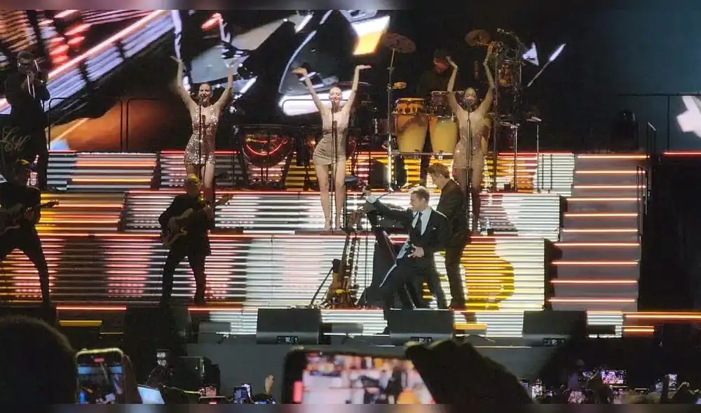 Luis Miguel volverá a cantar hoy, domingo 25 de febrero, en el Estadio Nacional. Foto: Rosario Rojas/La República