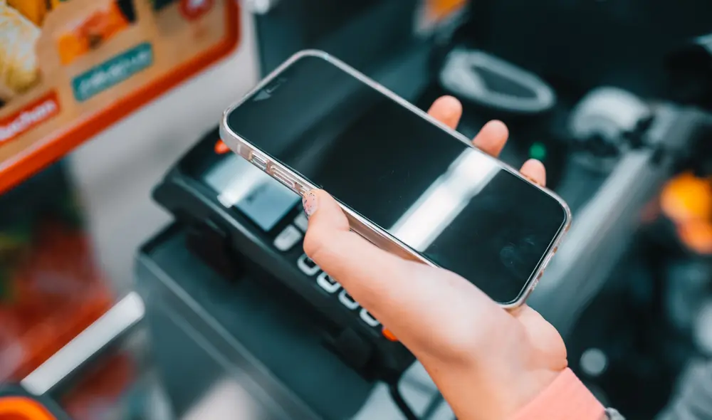 Osiptel señala que usuarios que tienen IMEI clonado, ya han sido notificados mediante SMS. Foto: Canva