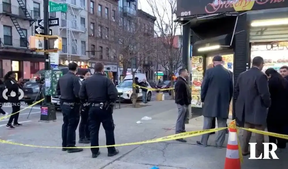 Ofrecen una recompensa de 10.000 dólares por información del asesino en Brooklyn. Foto: composición LR/Telemundo Ofrecen una recompensa de 10.000 dólares por información del asesino en Brooklyn. Foto: composición LR/Telemundo